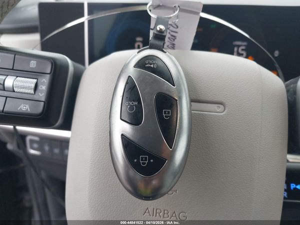 2025 HYUNDAI SANTA FE SE