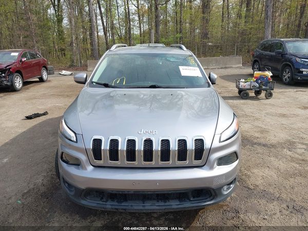 2017 JEEP CHEROKEE LATITUDE FWD