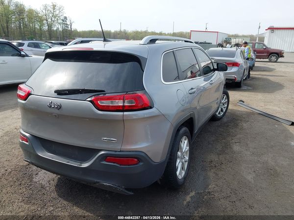 2017 JEEP CHEROKEE LATITUDE FWD