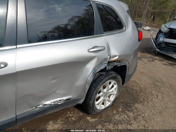 2017 JEEP CHEROKEE LATITUDE FWD