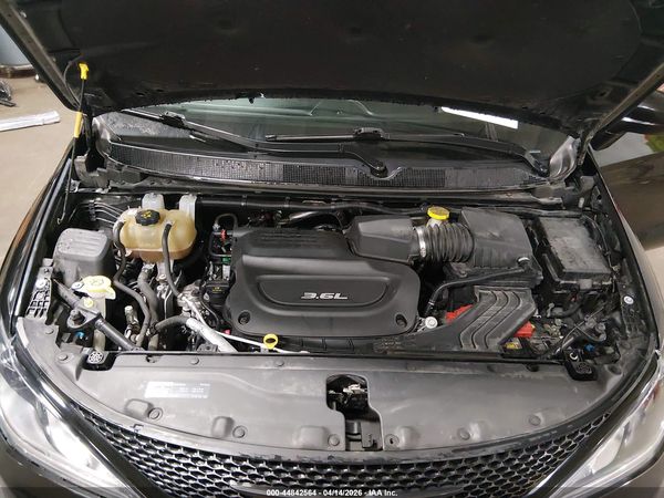 2018 CHRYSLER PACIFICA TOURING L PLUS