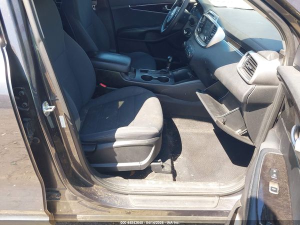 2018 KIA SORENTO 2.4L LX
