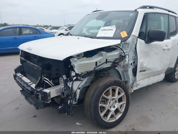 2022 JEEP RENEGADE LATITUDE 4X4