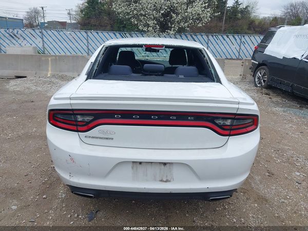 2016 DODGE CHARGER SE