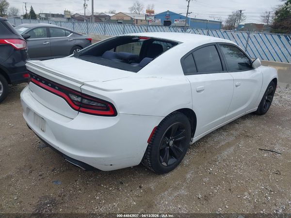 2016 DODGE CHARGER SE