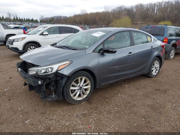 2017 KIA FORTE S