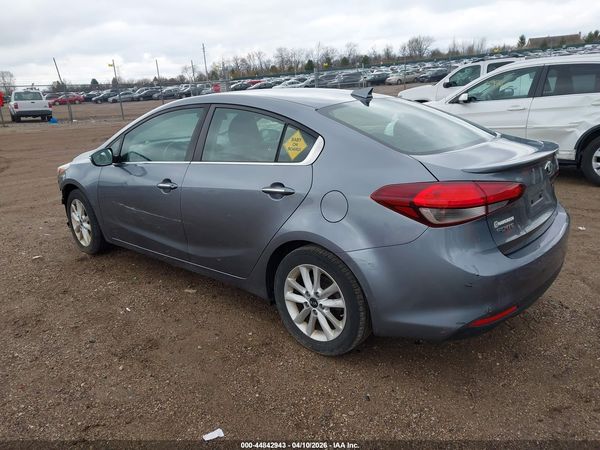 2017 KIA FORTE S
