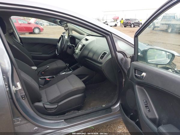 2017 KIA FORTE S