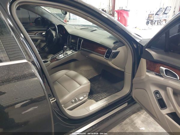 2011 PORSCHE PANAMERA TURBO
