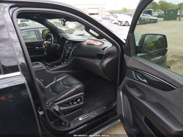 2016 CADILLAC ESCALADE ESV PLATINUM