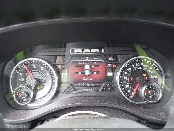 2022 RAM 1500 BIG HORN  4X4 5'7 BOX
