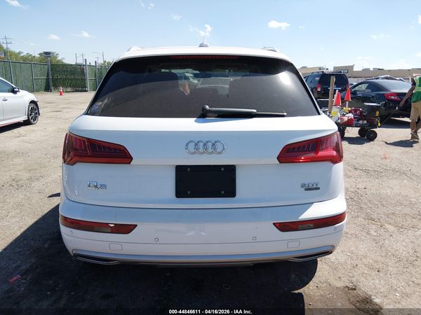 2018 AUDI Q5