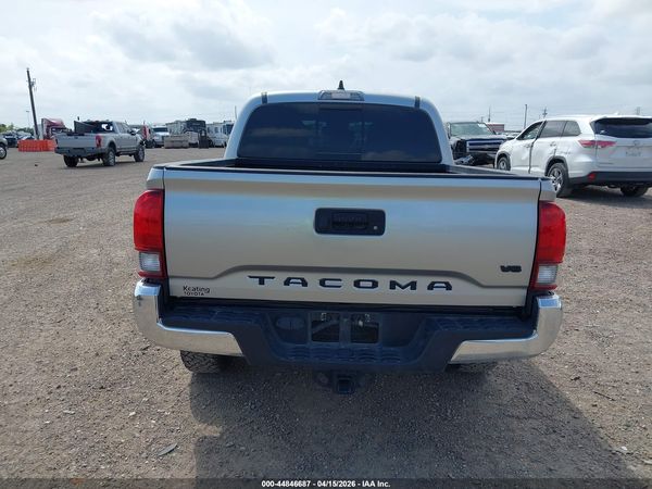2022 TOYOTA TACOMA SR5 V6