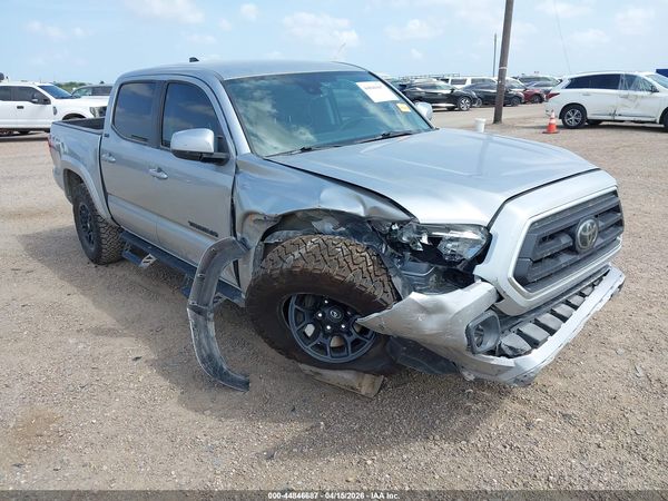 2022 TOYOTA TACOMA SR5 V6