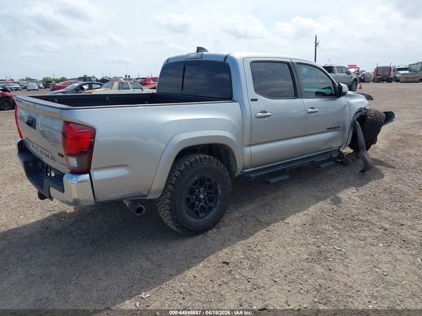2022 TOYOTA TACOMA SR5 V6