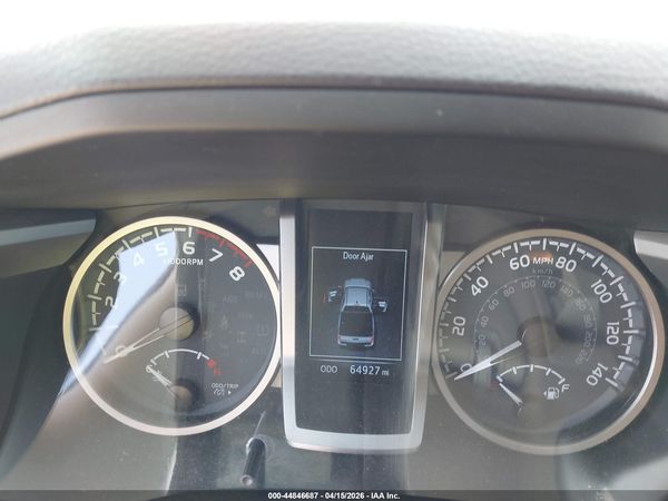 2022 TOYOTA TACOMA SR5 V6