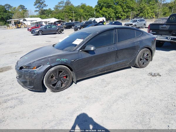 2024 TESLA MODEL 3