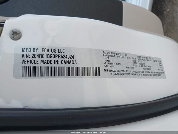 2023 CHRYSLER PACIFICA TOURING L