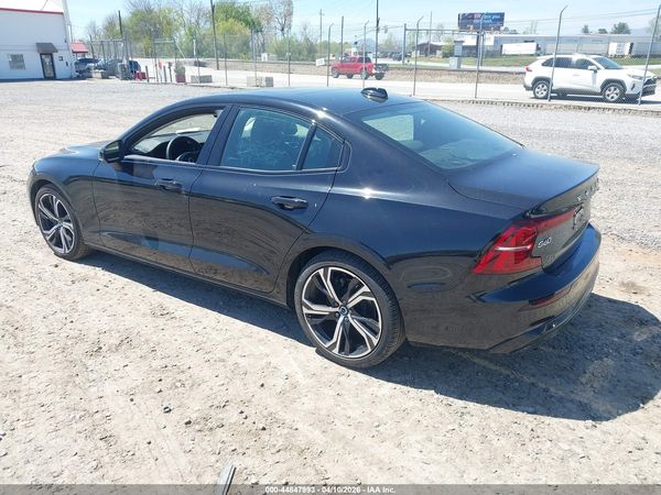 2024 VOLVO S60 B5 PLUS DARK THEME