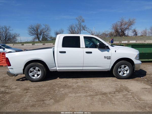 2023 RAM 1500 CLASSIC SLT  4X4 5'7 BOX