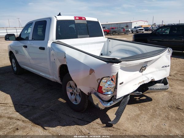 2023 RAM 1500 CLASSIC SLT  4X4 5'7 BOX