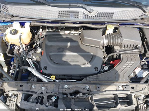 2019 CHRYSLER PACIFICA TOURING L — I10