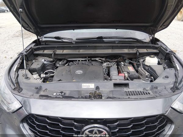 2021 TOYOTA HIGHLANDER XSE