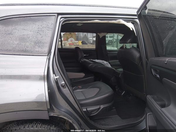 2021 TOYOTA HIGHLANDER XSE