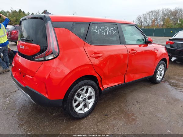 2024 KIA SOUL LX