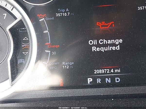 2017 RAM 1500 NIGHT  4X4 5'7 BOX