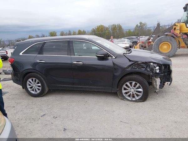 2017 KIA SORENTO 2.4L LX