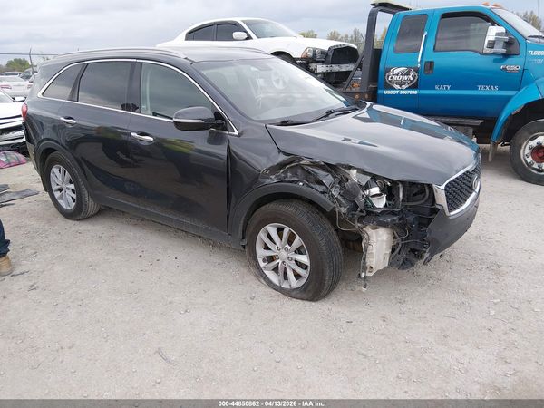2017 KIA SORENTO 2.4L LX