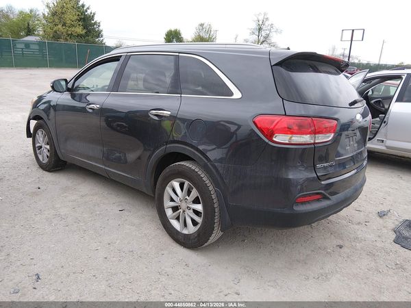 2017 KIA SORENTO 2.4L LX