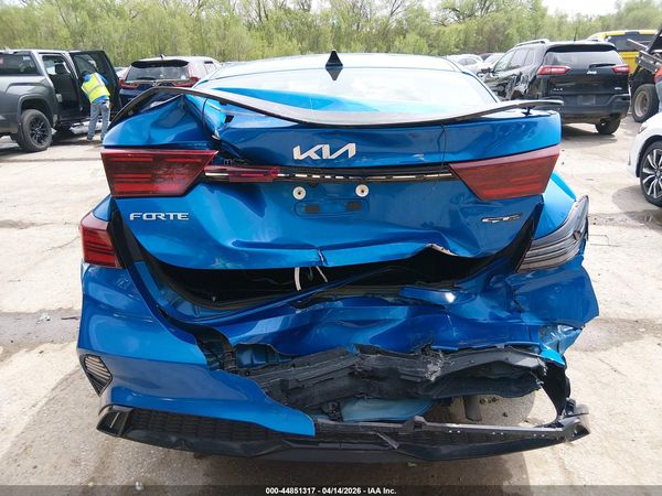 2024 KIA FORTE GT-LINE