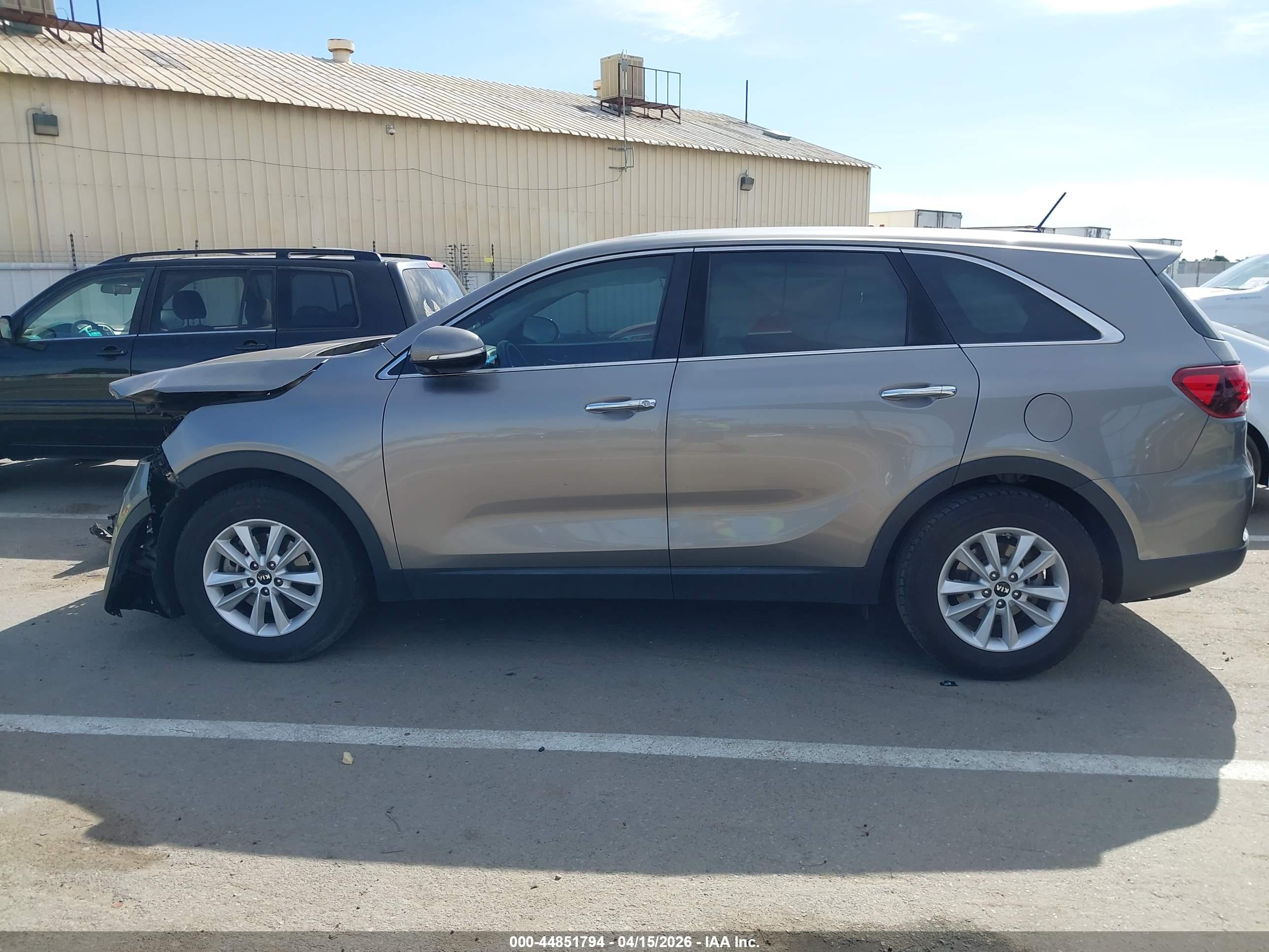 2019 KIA SORENTO 3.3L LX
