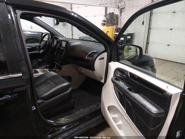 2019 DODGE GRAND CARAVAN SXT — I5