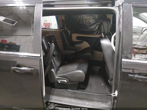 2019 DODGE GRAND CARAVAN SXT — I8