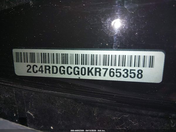 2019 DODGE GRAND CARAVAN SXT — I9