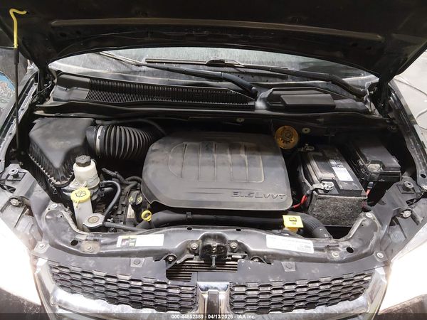 2019 DODGE GRAND CARAVAN SXT — I10