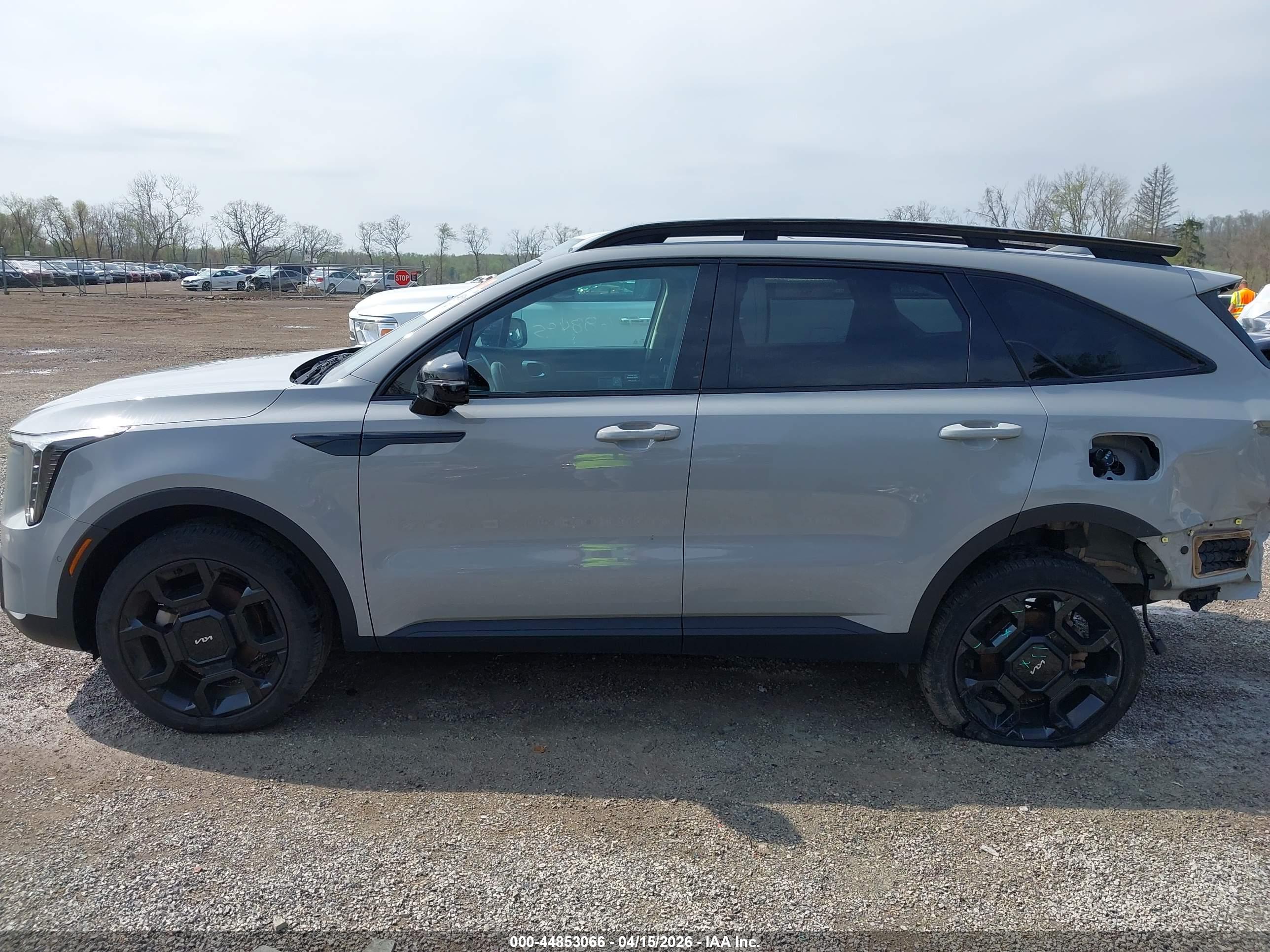 2024 KIA SORENTO X-LINE SX