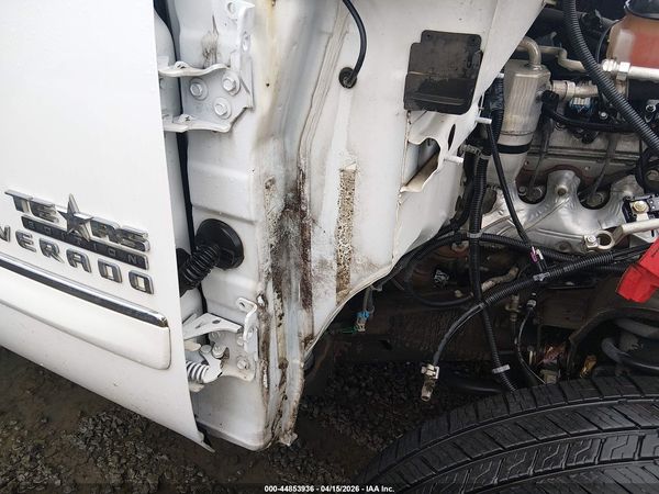 2012 CHEVROLET SILVERADO 1500 LT — I152