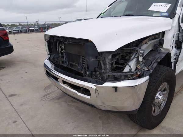2018 RAM 2500 TRADESMAN  4X4 6'4 BOX