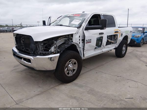 2018 RAM 2500 TRADESMAN  4X4 6'4 BOX