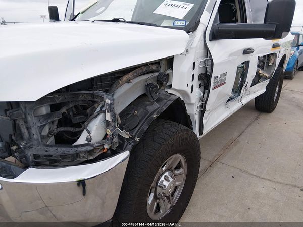 2018 RAM 2500 TRADESMAN  4X4 6'4 BOX