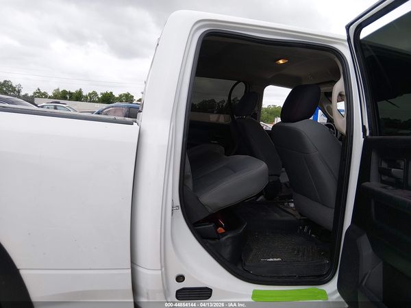 2018 RAM 2500 TRADESMAN  4X4 6'4 BOX