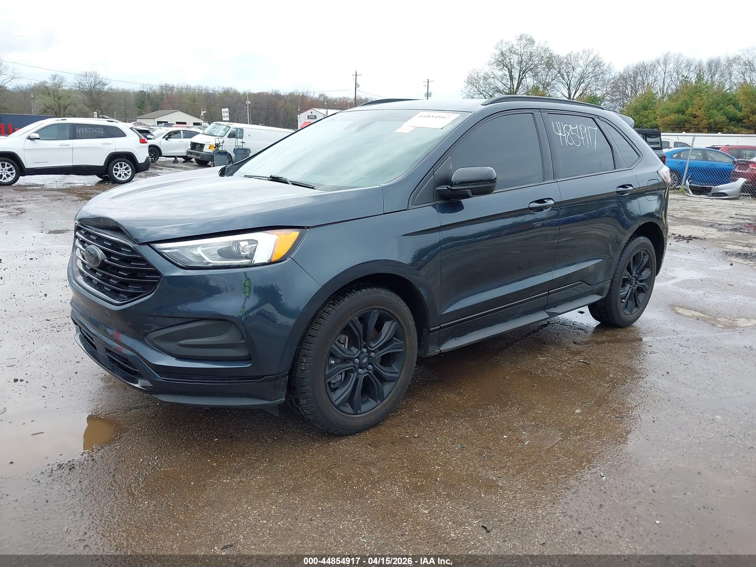 2022 FORD EDGE SE — I2