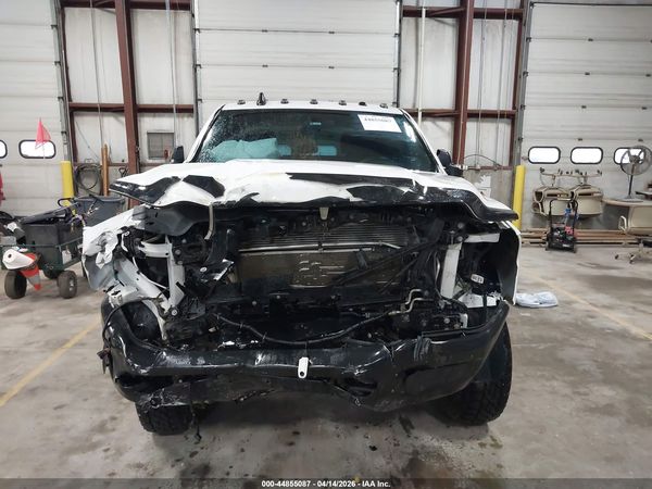 2021 RAM 3500 TRADESMAN  4X4 8' BOX