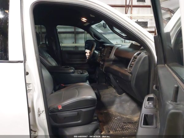 2021 RAM 3500 TRADESMAN  4X4 8' BOX