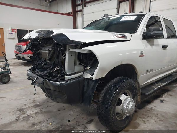 2021 RAM 3500 TRADESMAN  4X4 8' BOX