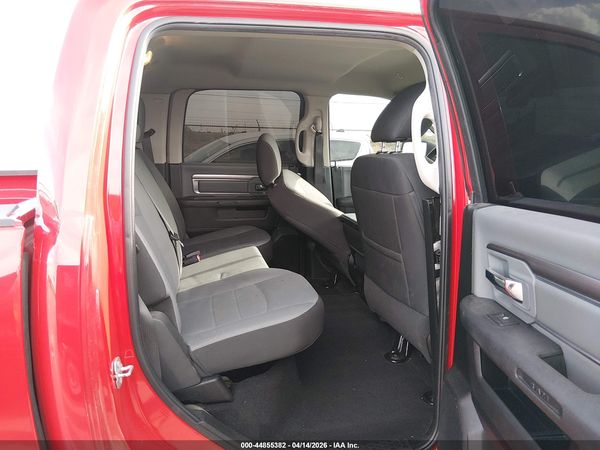 2022 RAM 1500 CLASSIC SLT  4X2 5'7 BOX